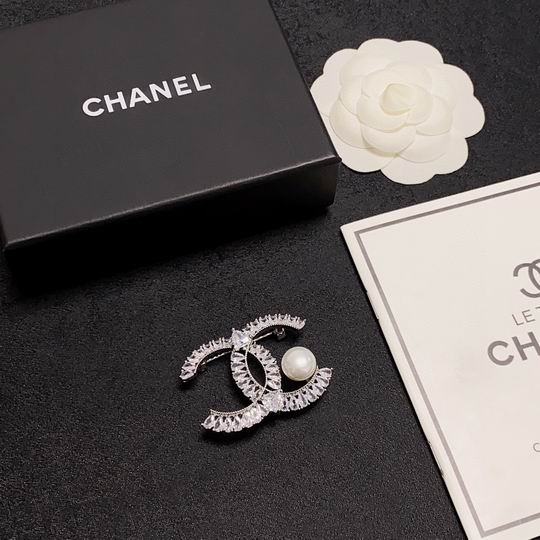 Chanel Brooch 11lyh57